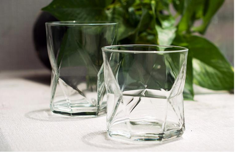 华体会体育官方网站-华体会体育（中国）华体会体育官方网站-华体会体育（中国）
器皿