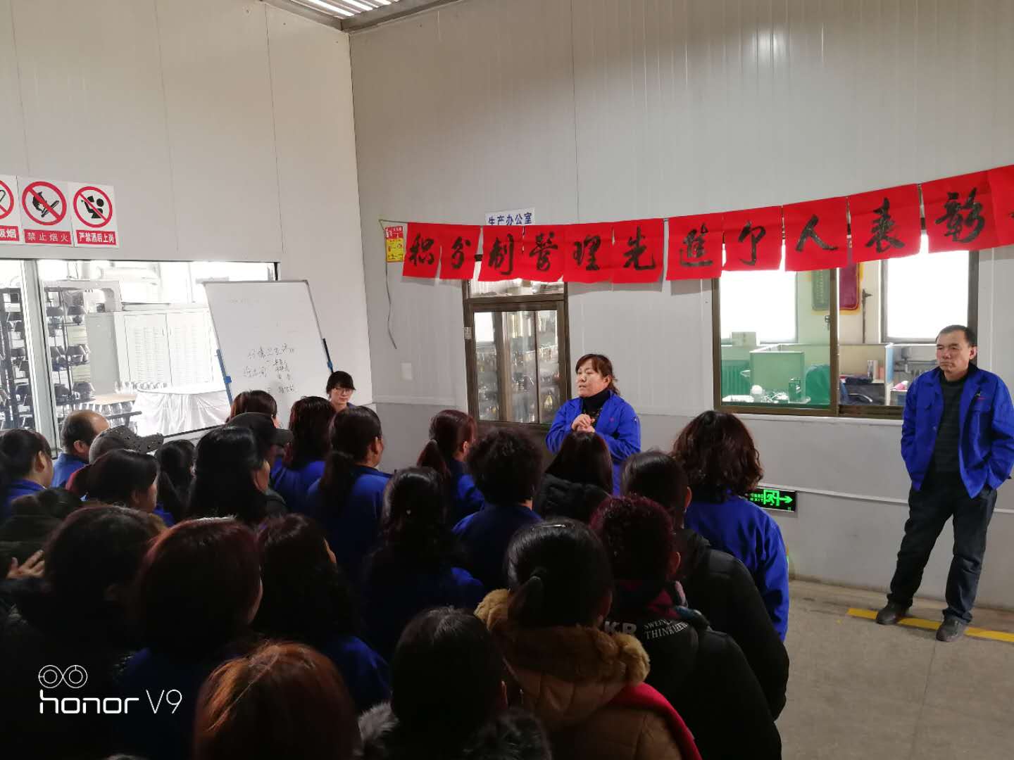 华体会体育官方网站-华体会体育（中国）华体会体育官方网站-华体会体育（中国）
器皿